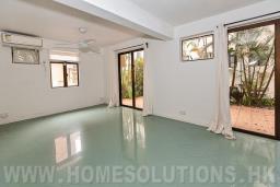San Shek Wan Village House image 3