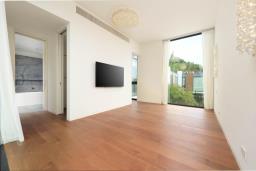 Whitesands image 3