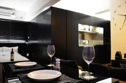 7 Hing Wan Street image 3